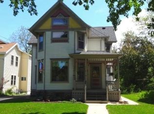 206 Portage St, Lodi, WI 53555