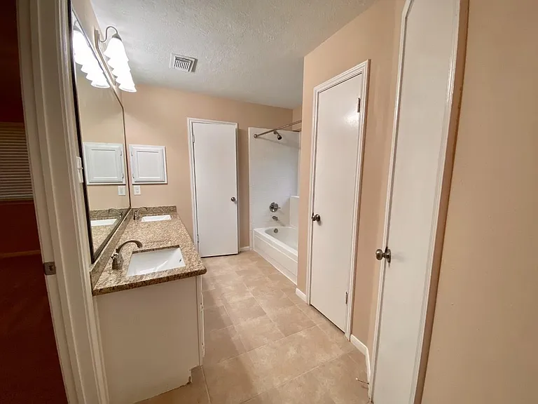 8646 Sunny Ridge Dr — Photo 15