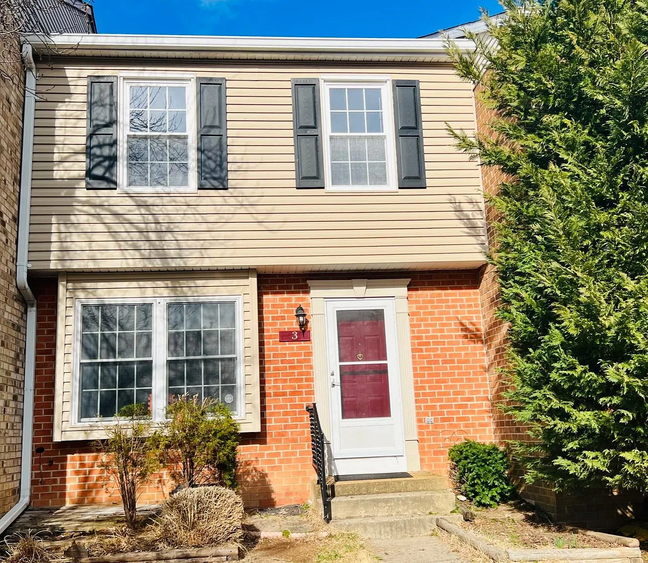 3 bed, 3.5 bath, 1730 sqft, $2,650 — Photo 1