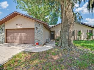 7603 Rolling Grove Dr E, Lakeland, FL 33810