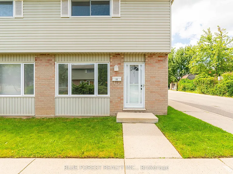 1095 Jalna Blvd #88 — Photo 2