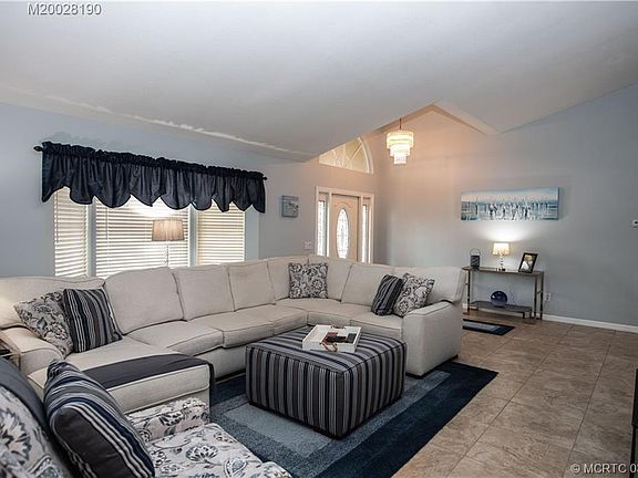5th image of 1549 SE Westmoreland Blvd