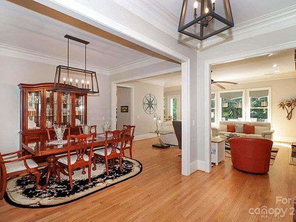 4th image of 8932 Radford Ct