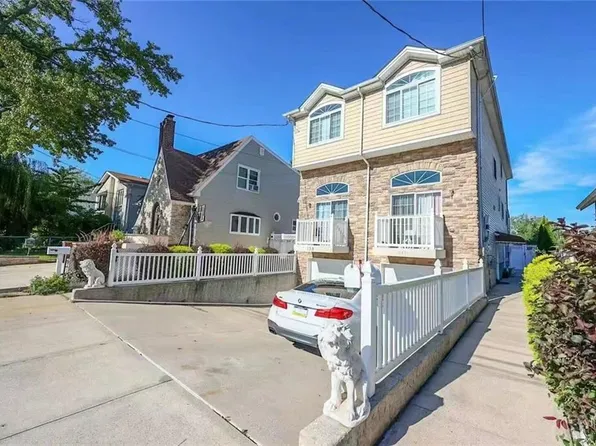 139 Whitman Ave, Staten Island, NY 10308