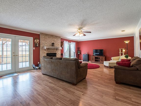 4th image of 5921 Golden Canyon Dr