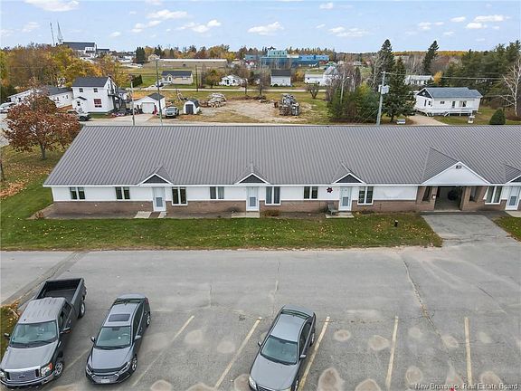 5th image of 50 Boucher St