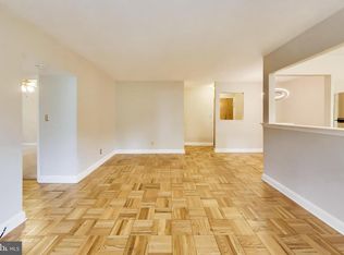 1322 Fort Myer Dr APT 924, Arlington, VA 22209