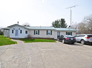 13913 170th Ave, Leroy, MI 49655