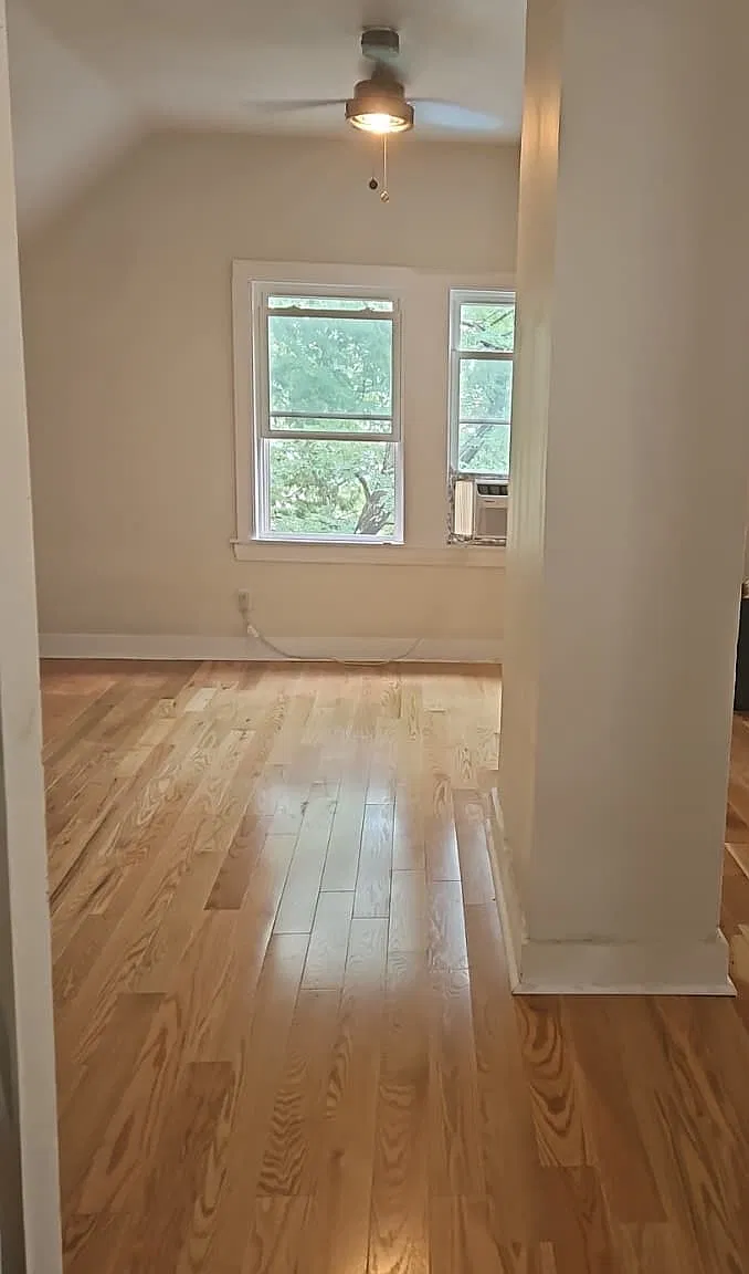 4 bed, 1750 sqft, $2,500 — Photo 4