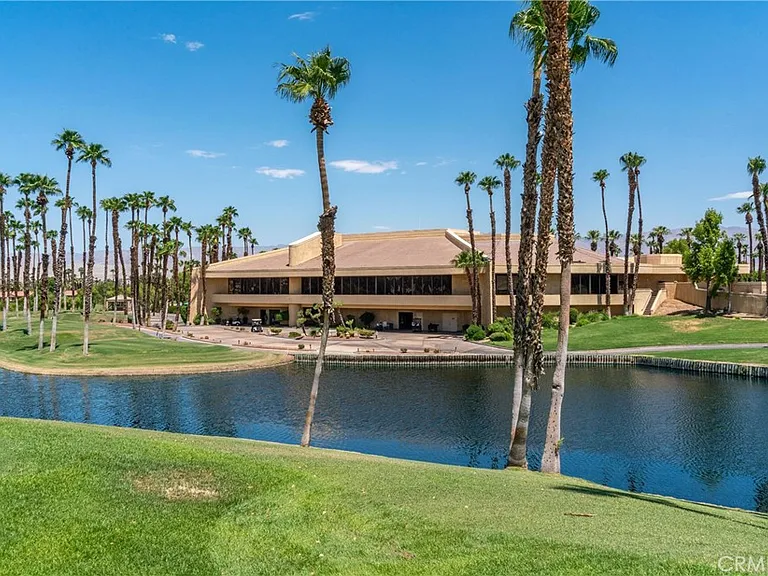 38921 Wisteria Dr — Photo 29