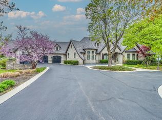 217 Haman Rd, Inverness, IL 60010