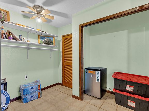 5th image of 608 Centennial Dr
