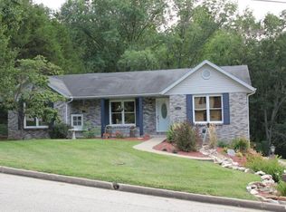 2416 Scenic Dr, Jefferson City, MO 65101