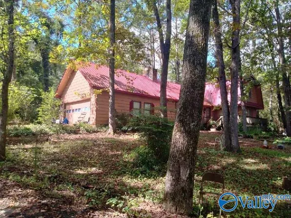 740 Pleasant Hill Cut Off, Boaz, AL 35956