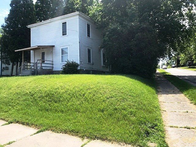 1st image of 115 E Orvis St