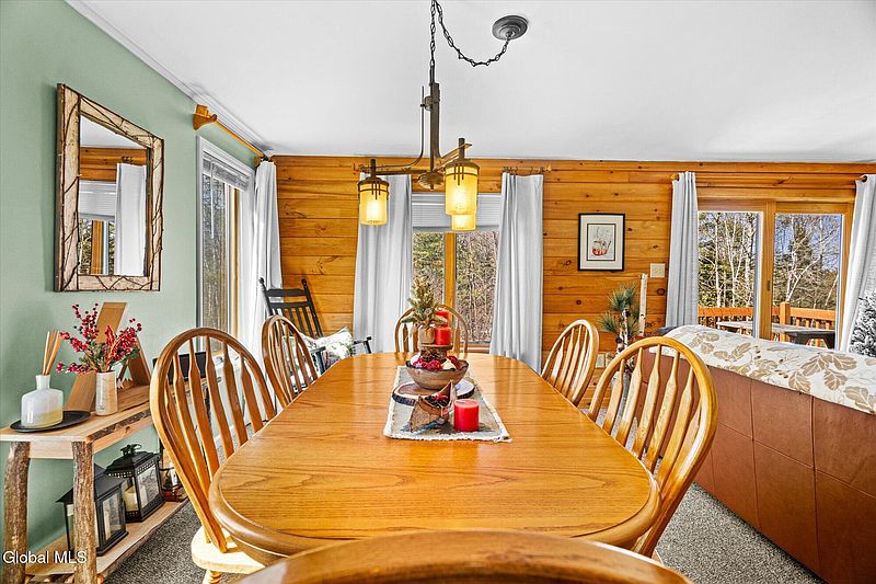 3rd image of 8 Freebern Road