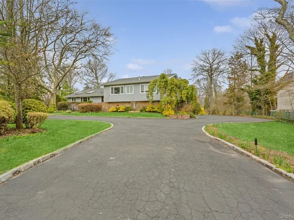 230 Richards Lane, Hewlett Harbor, NY 11557