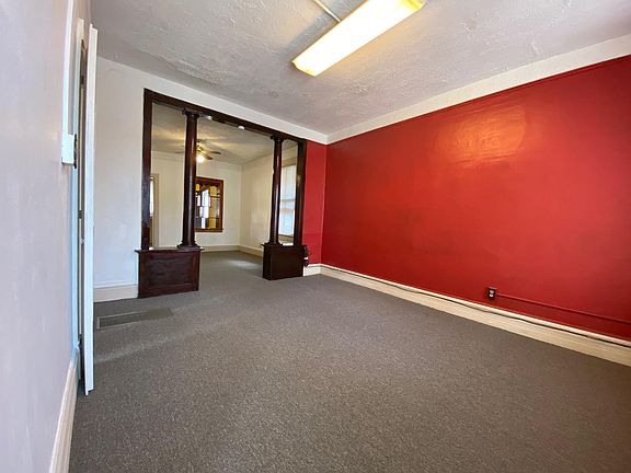 3rd image of 2310 N Hoyne Ave #1R