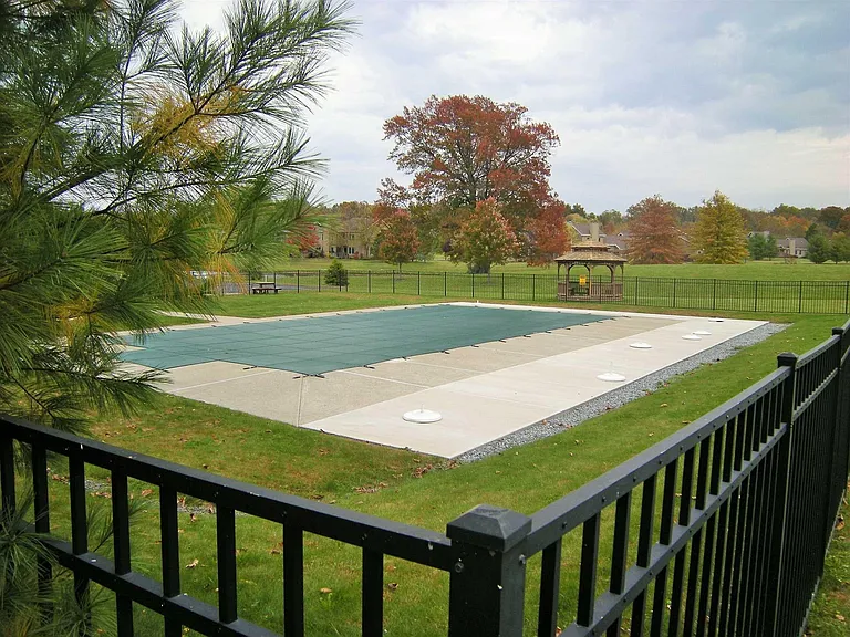 325 Ivy Trl — Photo 12
