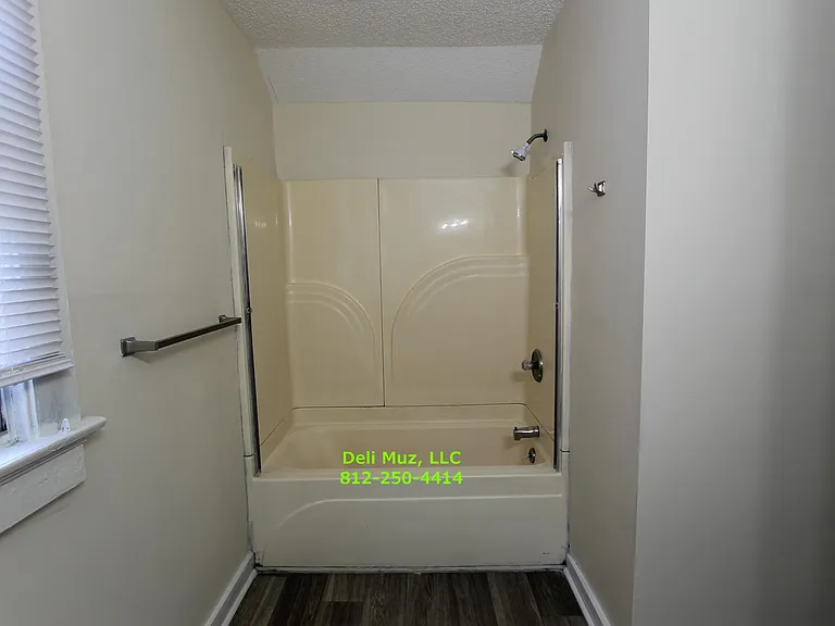 610 Jefferson Ave — Photo 37