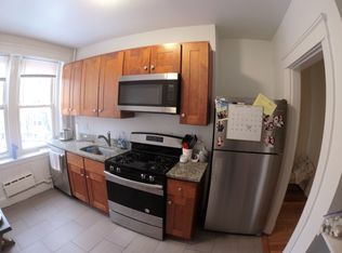 241 Freeman St APT 5, Brookline, MA 02446
