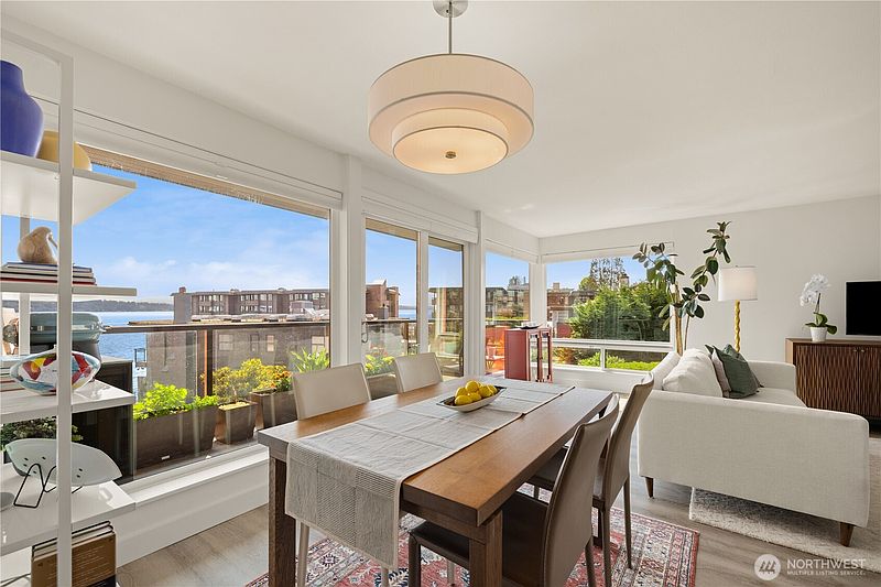 5th image of 2360 43rd Avenue E #303