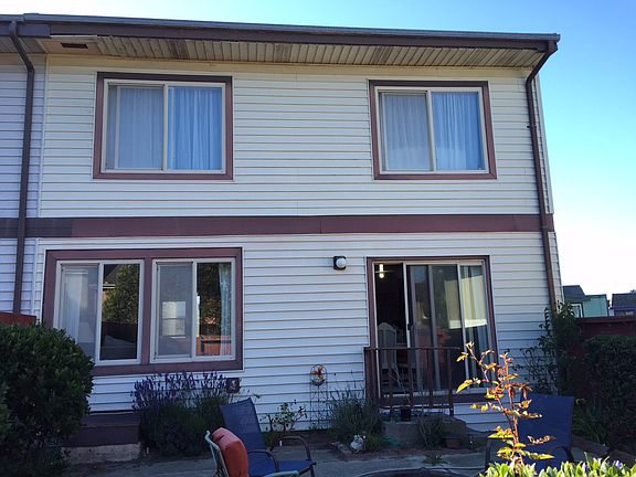 2nd image of 2561 Adams Ct
