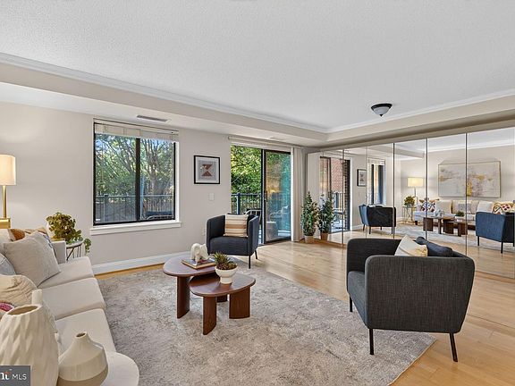 5th image of 3101 New Mexico Ave NW APT 201