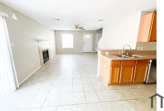 2704 Clemson Cir #A — Photo 3