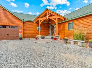 19 Paradise Blf, Columbus, MT 59019