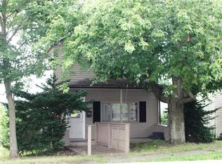 216 Whittier St, Vandergrift, PA