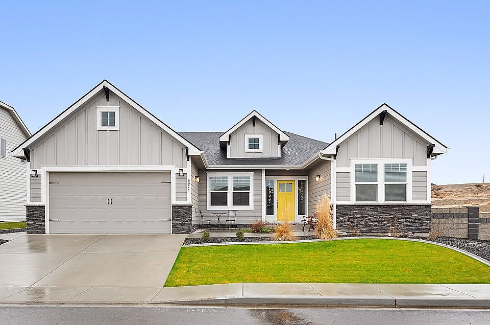 1st image of 6971 W 33rd Pl