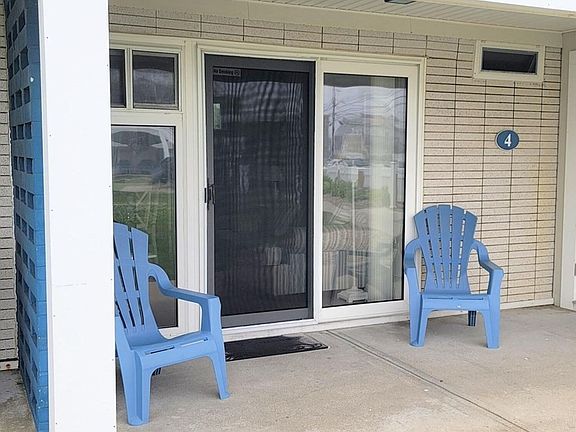 5th image of 113 Old Wharf Rd #4