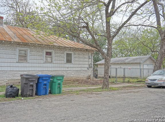 3rd image of 202 Preston Ave
