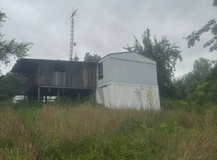 350 Clark Rd, Dunmor, KY 42339