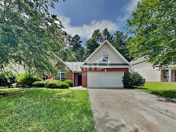 2166 Blueberry Ln, Conyers, GA 30013