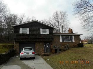 221 Pats Dr, Rostraver Township, PA 15012