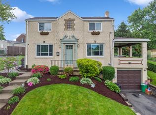 958 Rita Dr, Pittsburgh, PA 15221