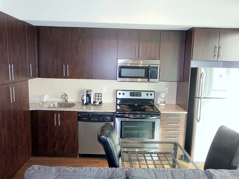 55 Bremner Blvd #2309 — Photo 6
