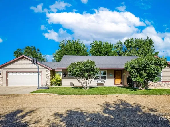 4349 S Happy Valley Rd, Nampa, ID 83686