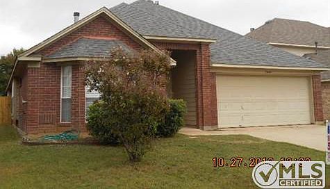 3rd image of 7820 Park Trails Dr