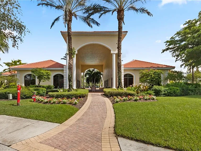 8792 Largo Mar Dr — Photo 46