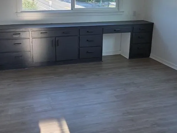 448 W Main St, Auburn, WA 98001