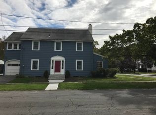 29 Parkside Ct, Utica, NY 13501
