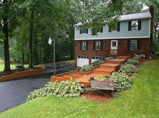 150 Meadowbrook Ave, Wexford, PA