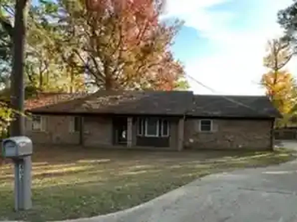 402 Aspen Cir, Tyler, TX 75703