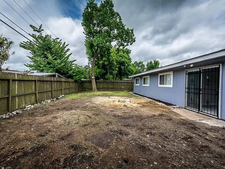 4411 Knotty Oaks Trl — Photo 9