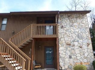 16 Cedar Creek #FL 2ND, Jamestown, NC 27282