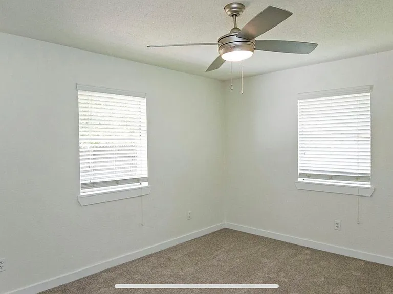 214 N Hamilton St — Photo 5