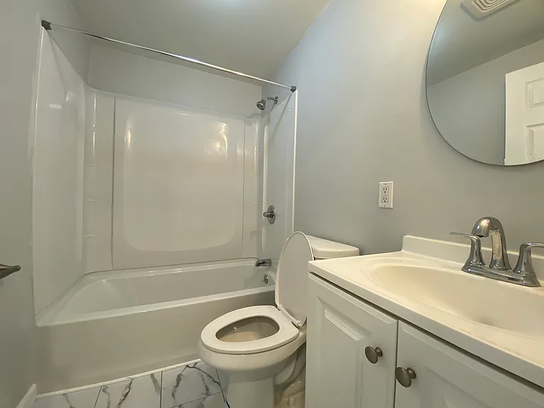 174 Lucille St #3 — Photo 18